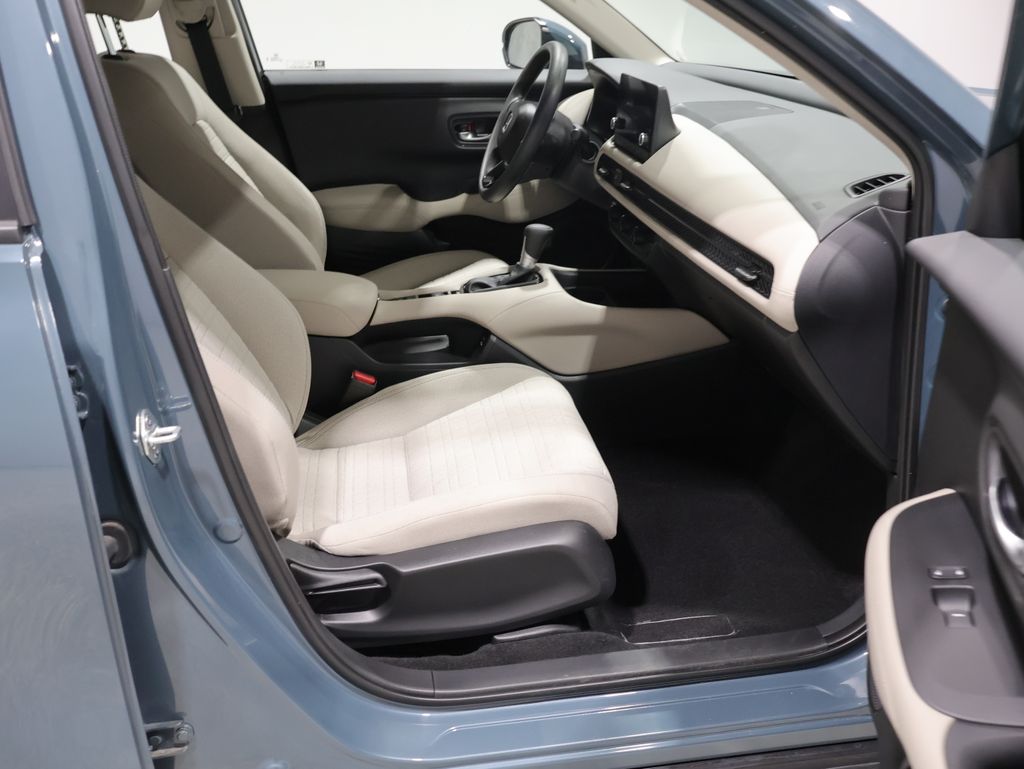 2025 Honda HR-V LX - Photo 22