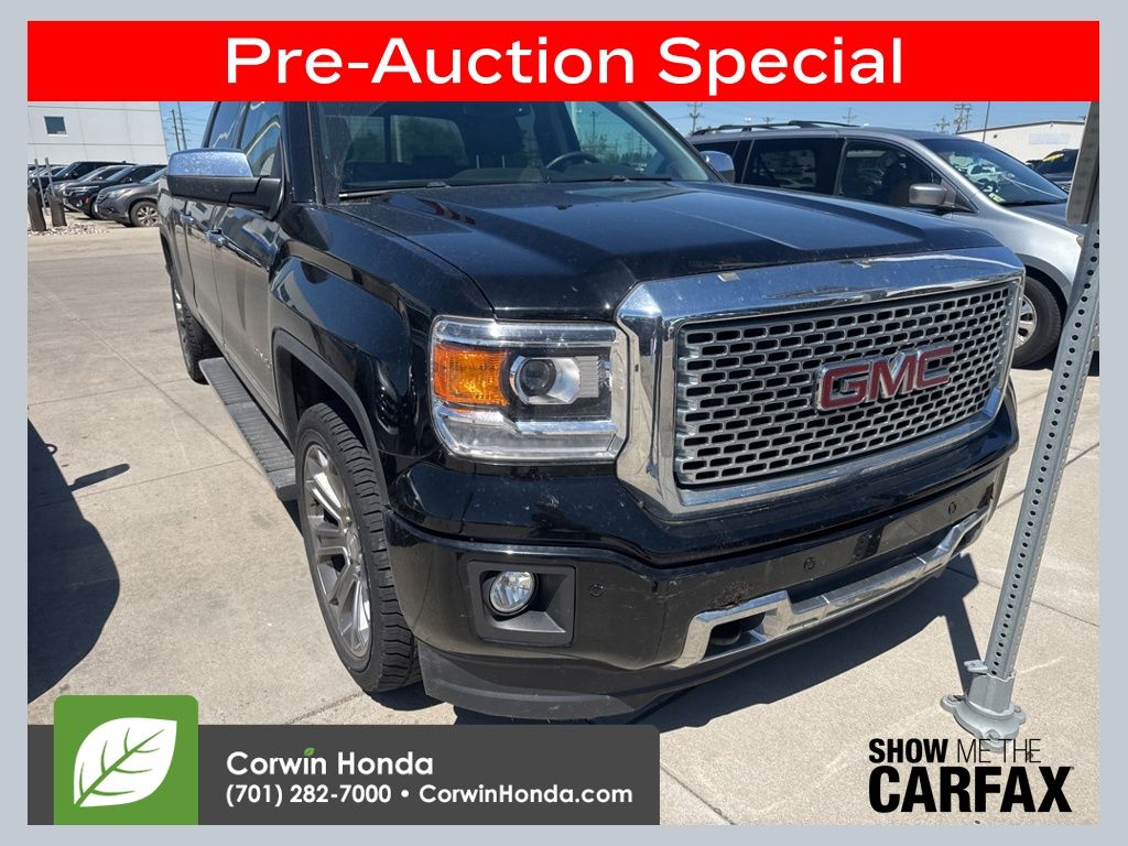 2015 GMC Sierra 4WD Crew Cab Short Box's photo