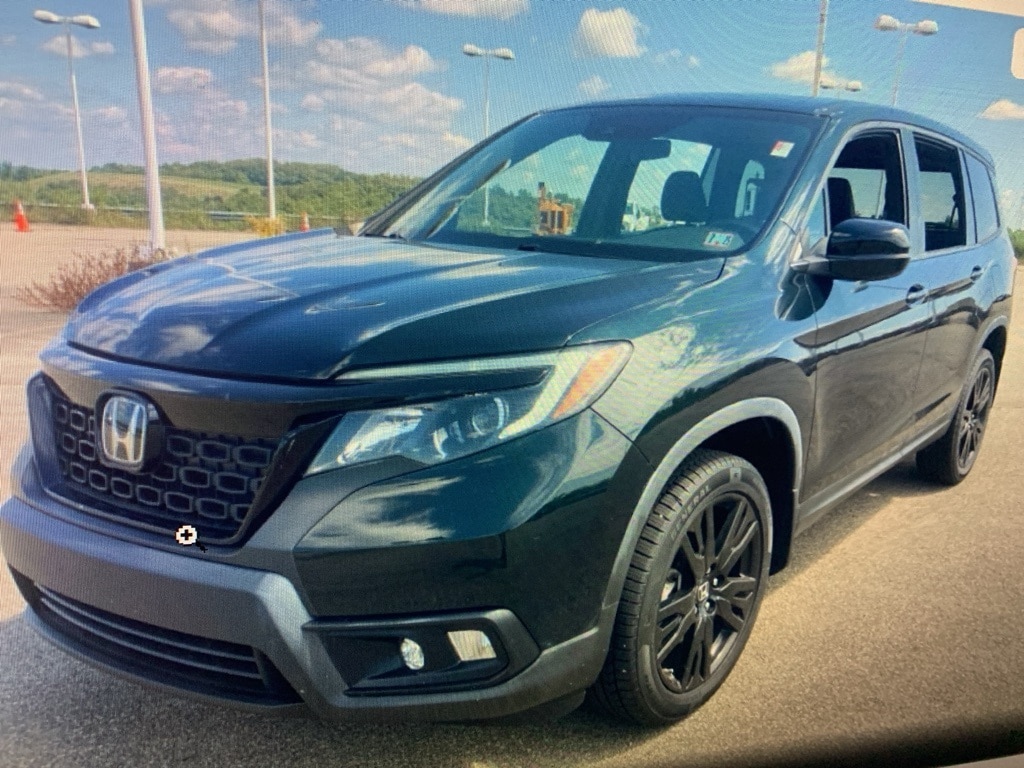 Used 2019 Honda Passport Sport with VIN 5FNYF8H27KB024693 for sale in Fargo, ND