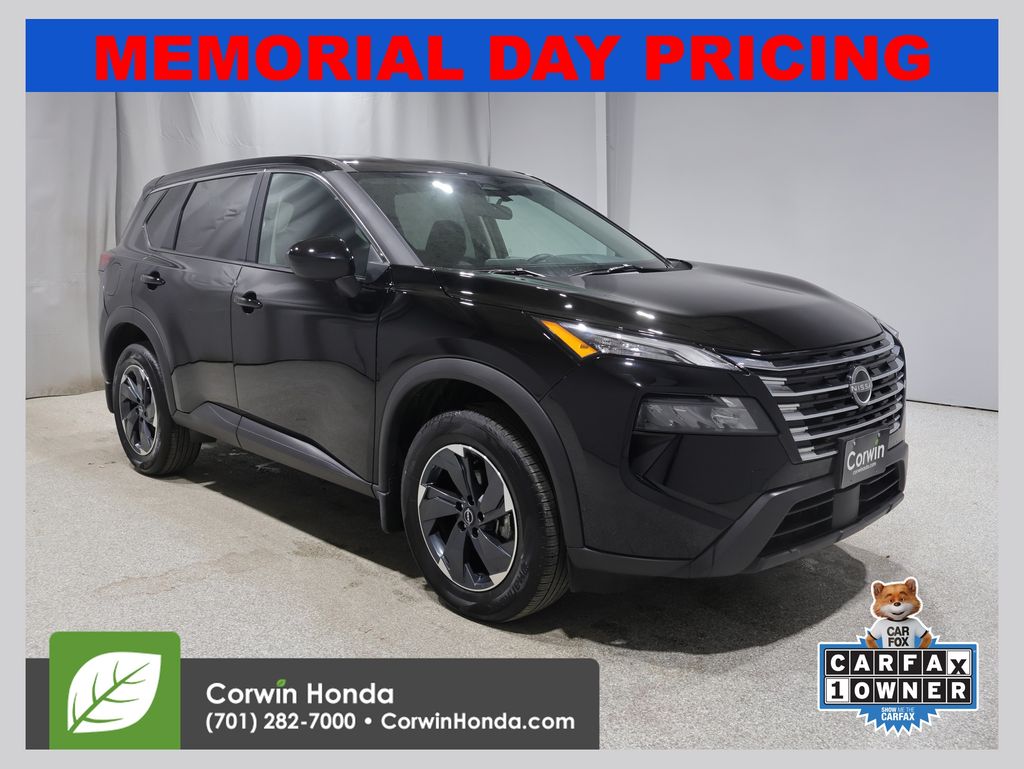 2025 Nissan Rogue SV AWD's photo