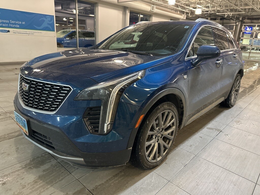 2019 Cadillac XT4 Premium Luxury photo 2