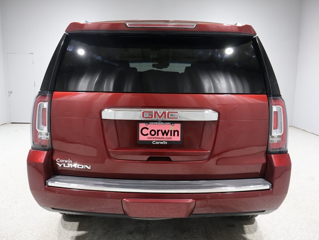 2017 Gmc Yukon Denali photo 3