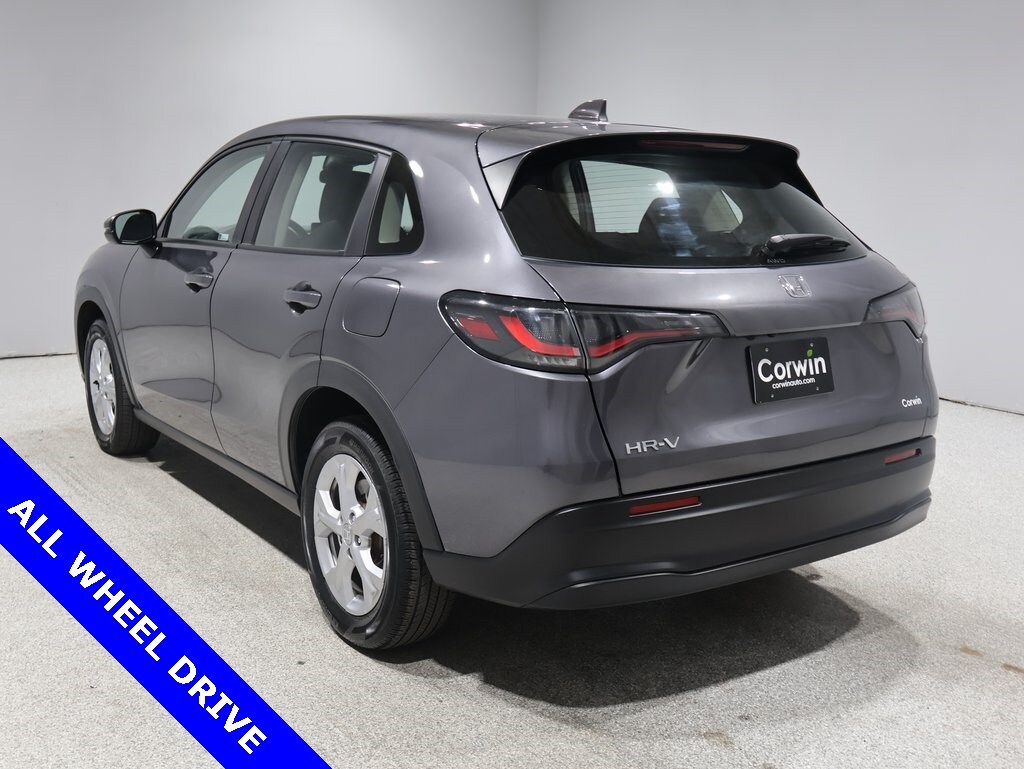 2023 Honda HR-V LX photo 4