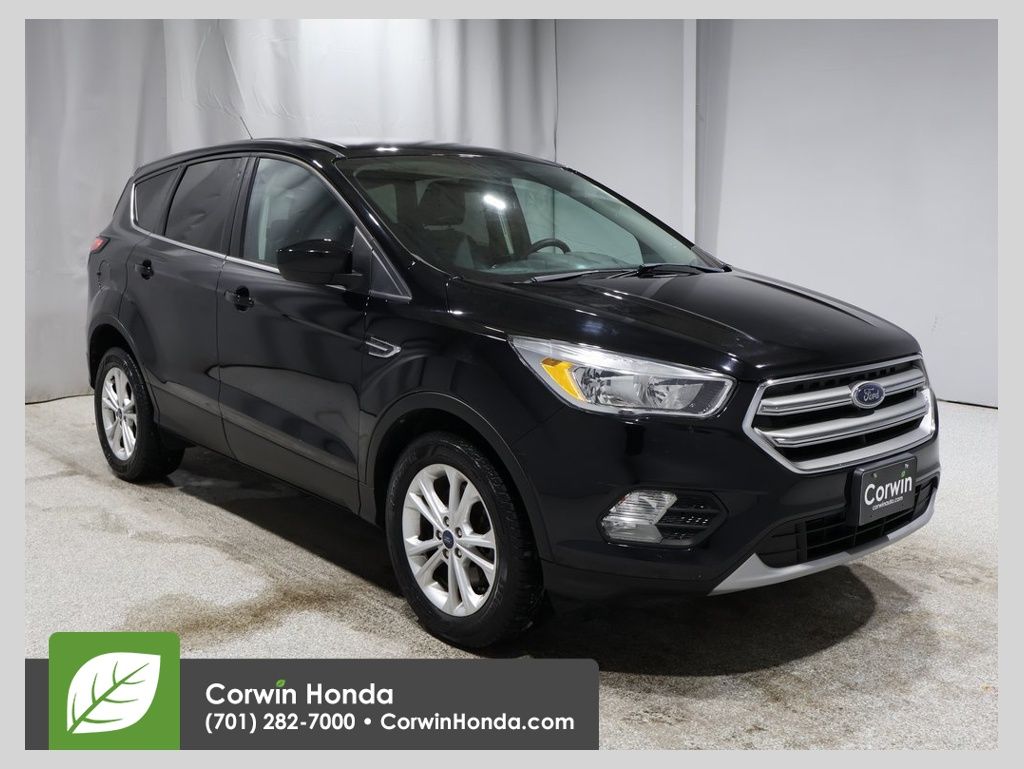 2017 Ford Escape SE's photo