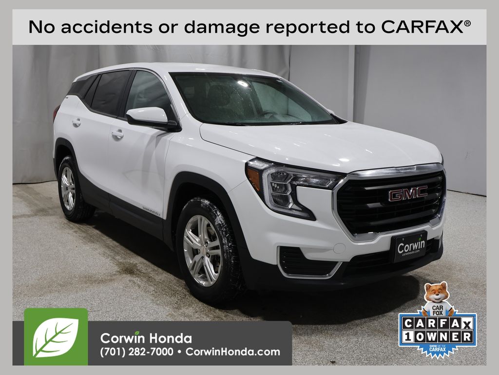 2024 GMC Terrain SLE's photo