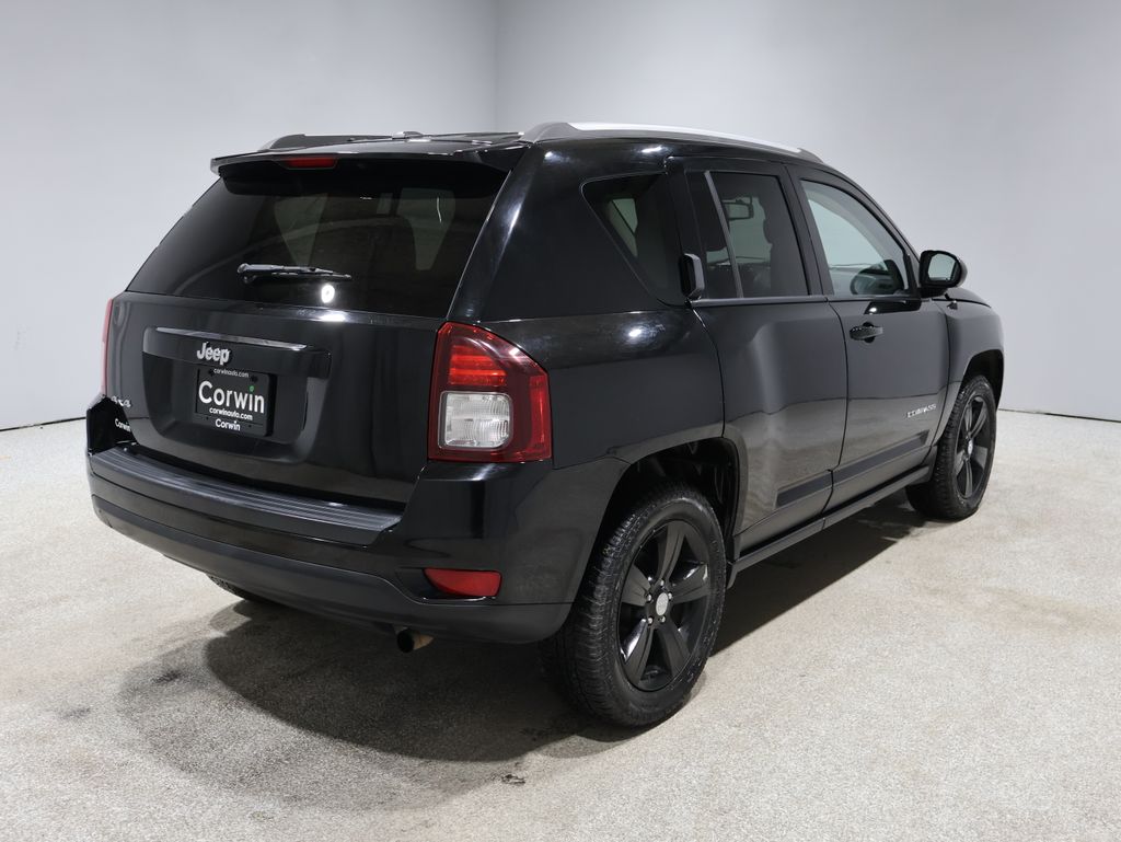 Used 2016 Jeep Compass Sport with VIN 1C4NJDBB1GD686237 for sale in Fargo, ND