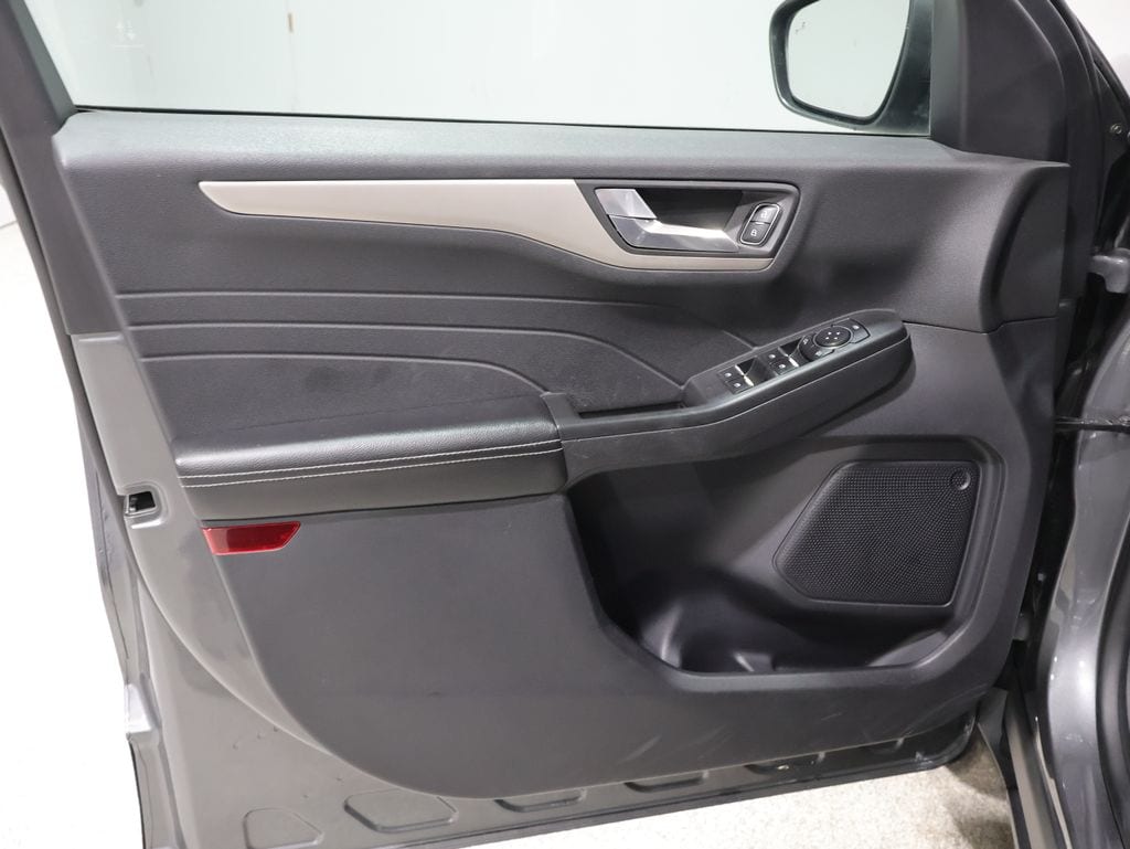 2021 Ford Escape SE - Photo 13