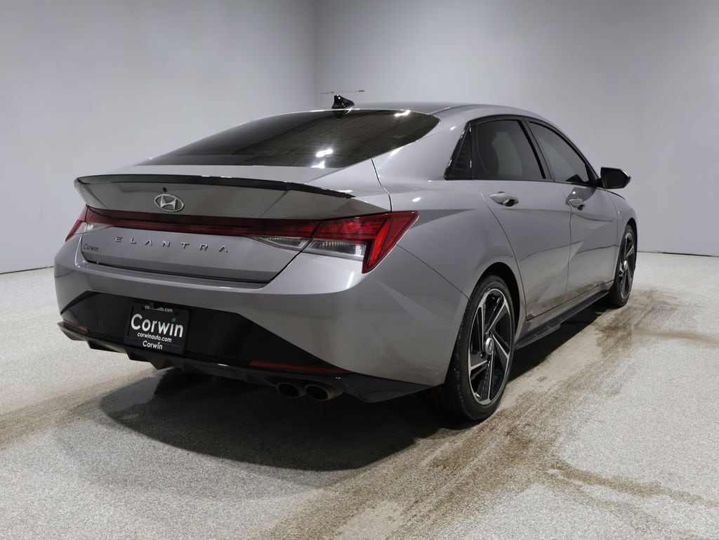 2023 Hyundai Elantra N photo 2