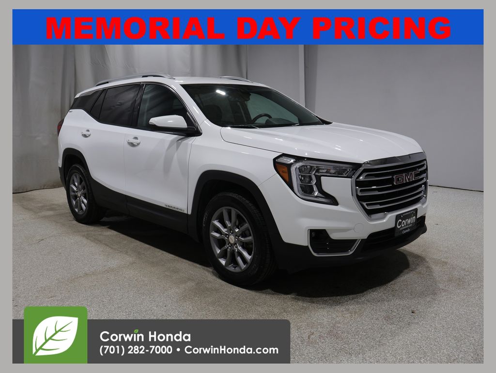2024 GMC Terrain SLT AWD's photo