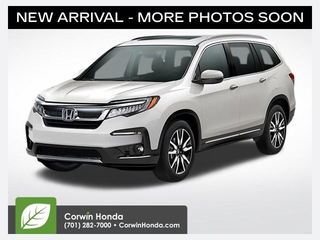 2019 Honda Pilot 4WD Elite's photo