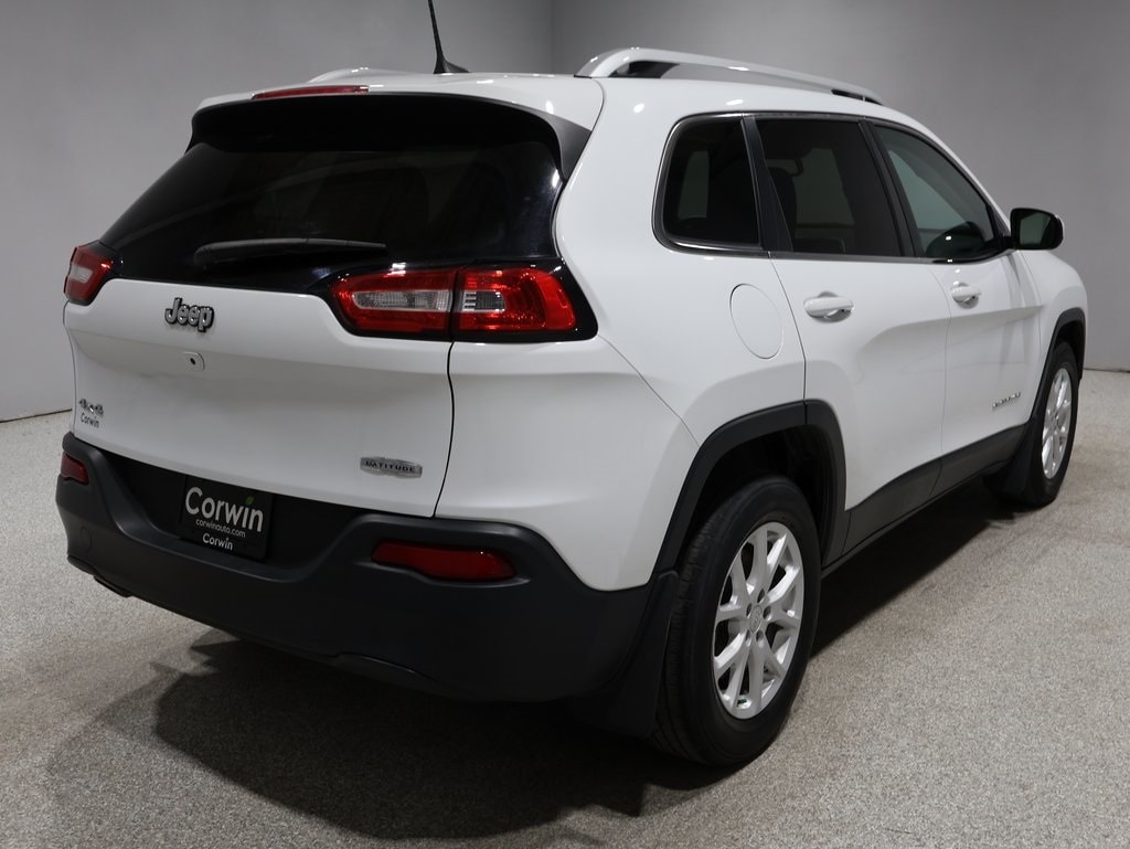 Used 2016 Jeep Cherokee Latitude with VIN 1C4PJMCB8GW317533 for sale in Fargo, ND
