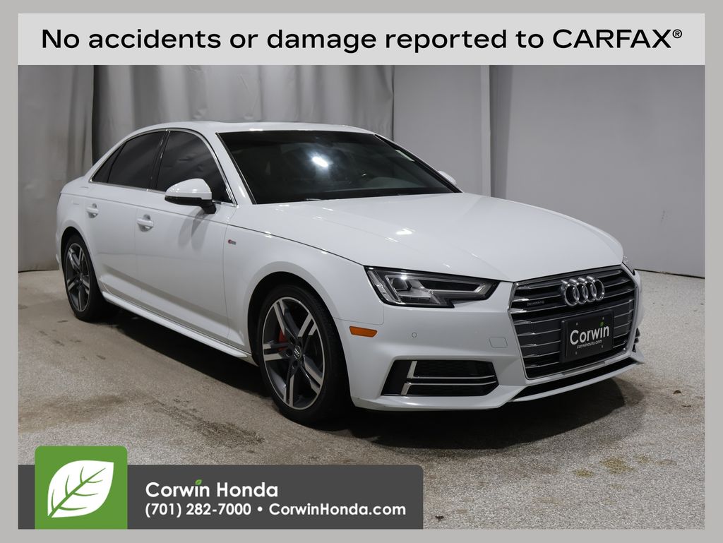 2017 Audi A4 Premium Plus's photo