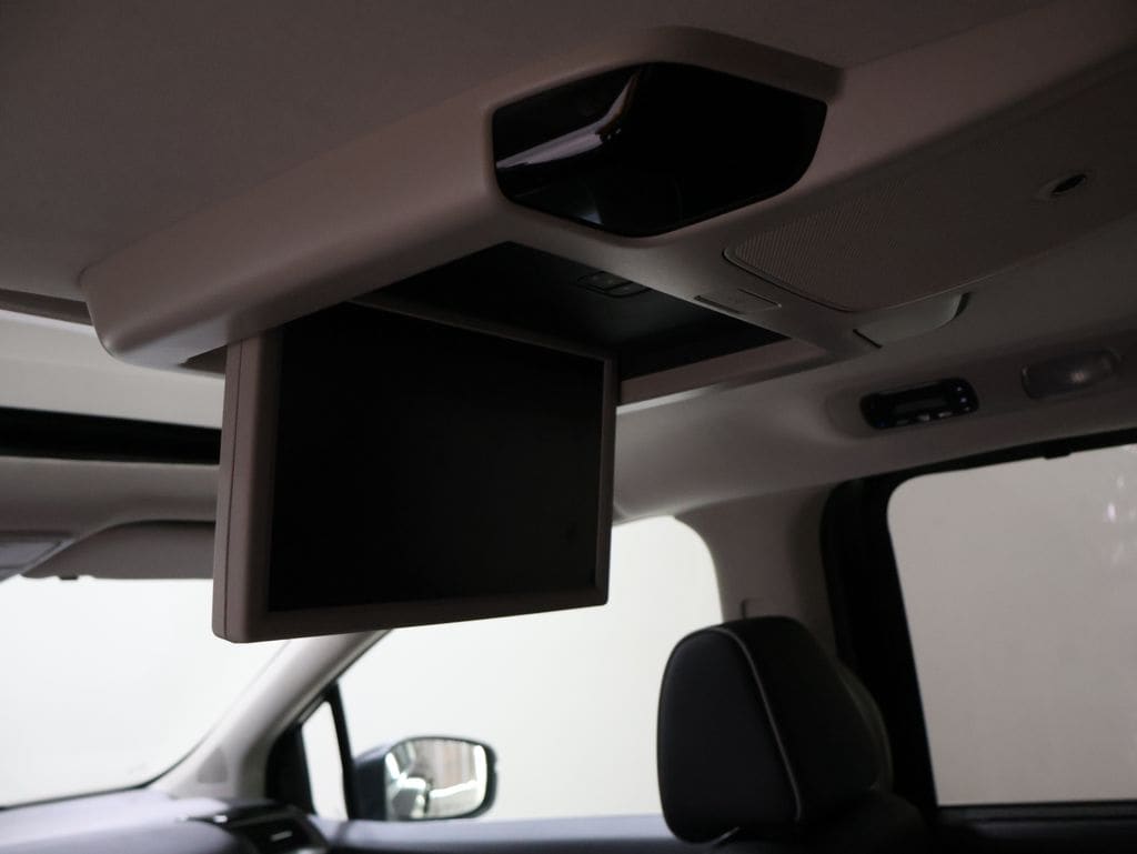 2026 Honda Odyssey Touring - Photo 17