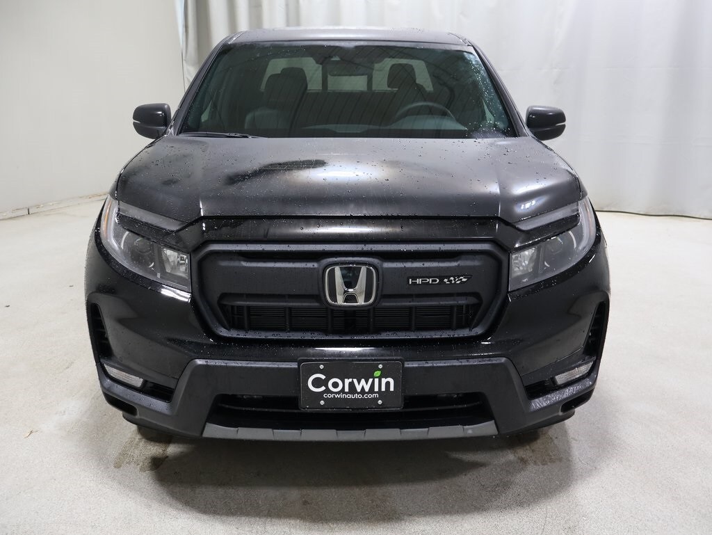 2025 Honda Ridgeline TrailSport photo 2