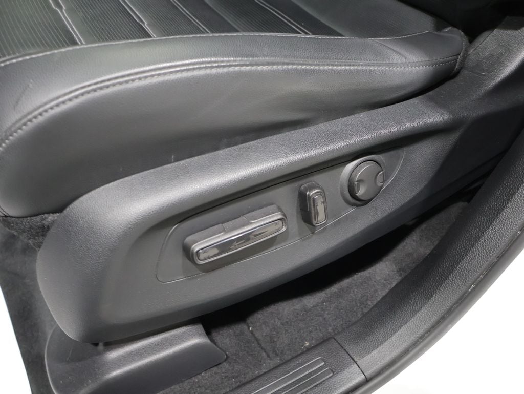 2024 Honda CR-V EX-L - Photo 12