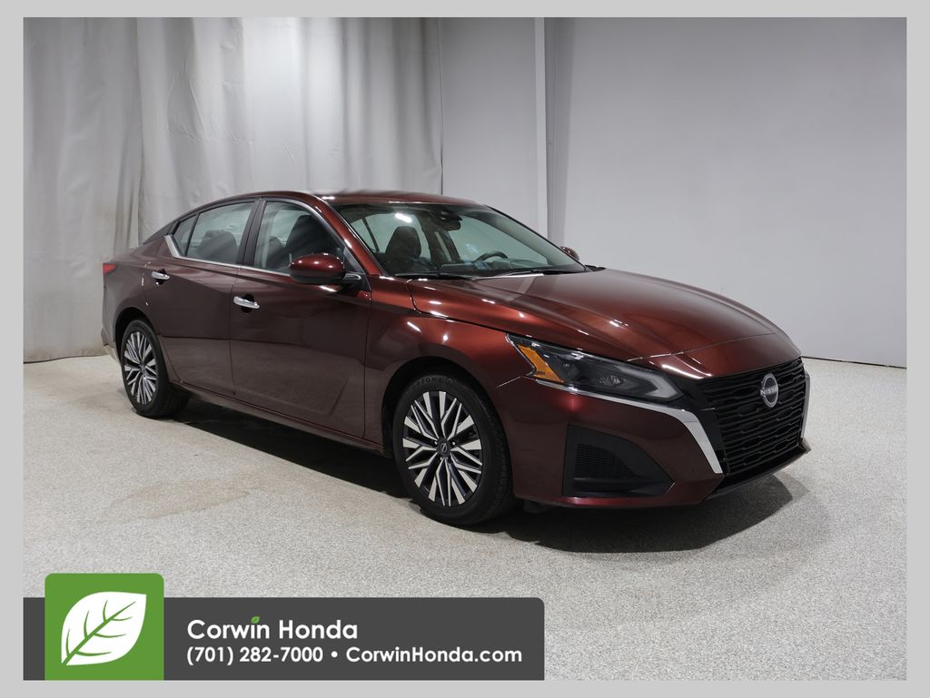 2023 Nissan Altima 2.5 SV's photo