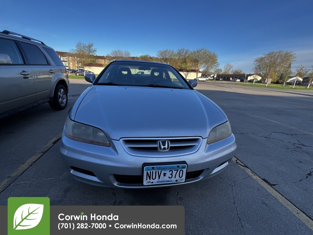 Used 2002 Honda Accord EX Leather with VIN 1HGCG22522A010699 for sale in Fargo, ND