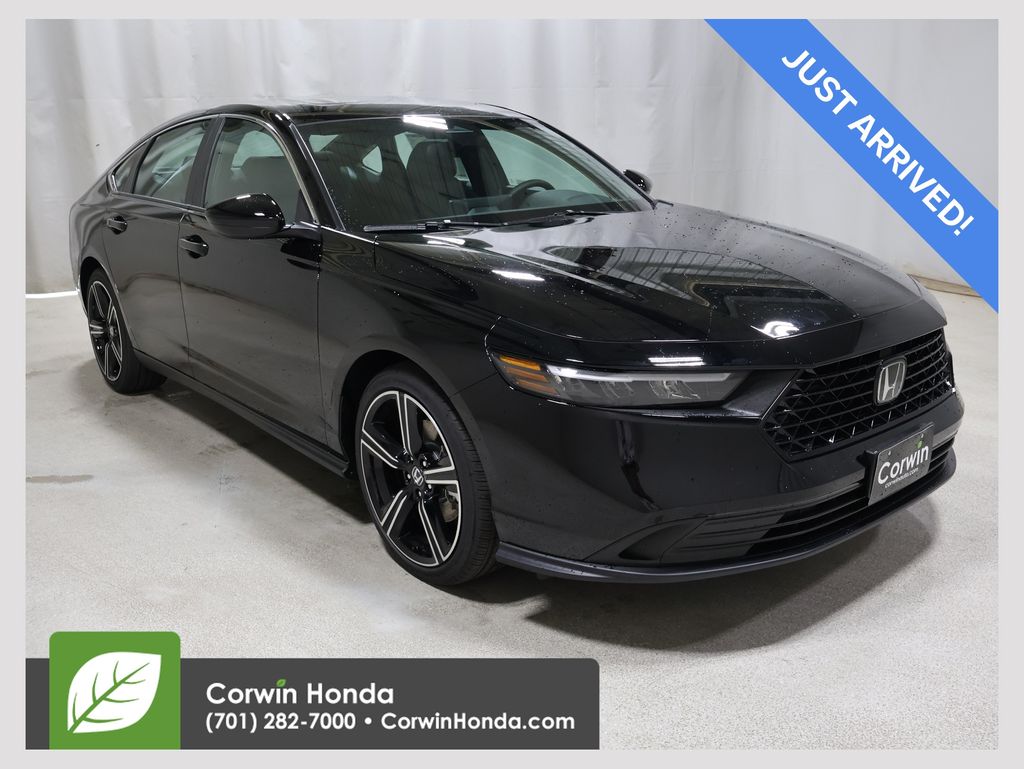 2025 Honda Accord Hybrid Sport's photo