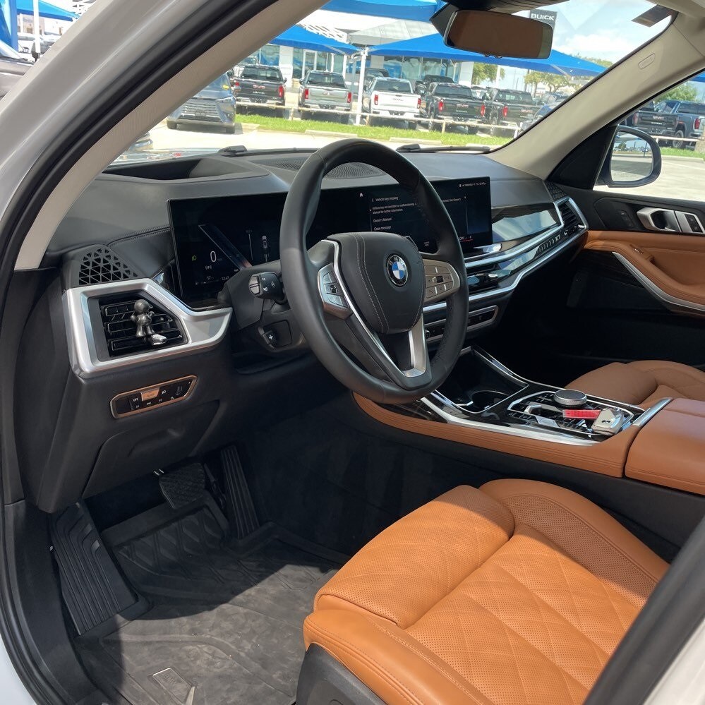 2023 Bmw X7 xDrive40i photo 3