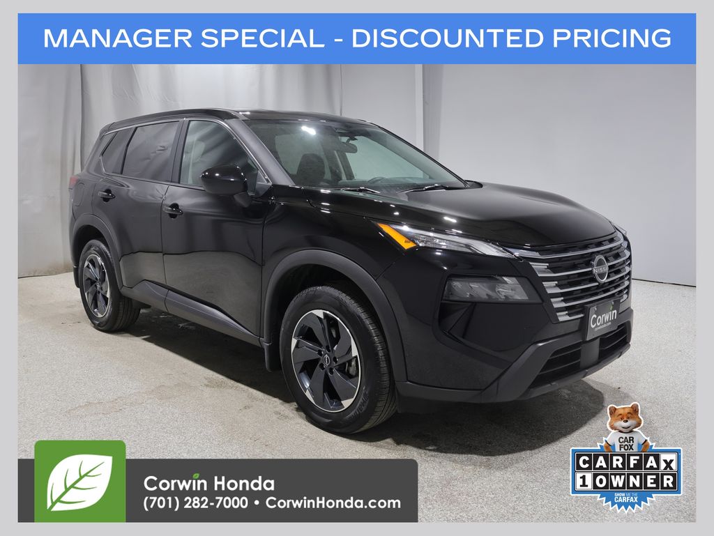2025 Nissan Rogue SV AWD's photo