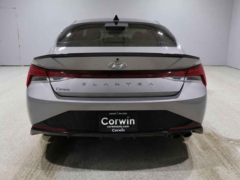 2023 Hyundai Elantra N photo 3