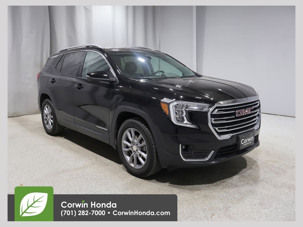 2024 GMC Terrain SLT AWD's photo