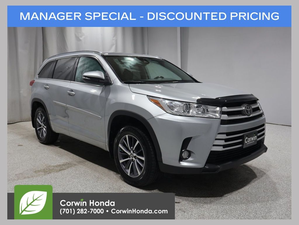 2018 Toyota Highlander XLE's photo
