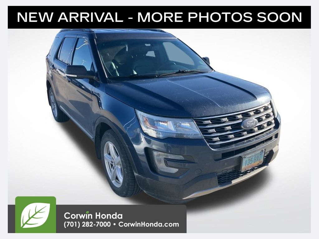 2016 Ford Explorer XLT's photo