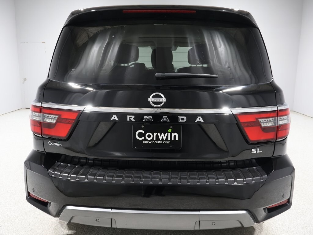 2021 Nissan Armada SL photo 2