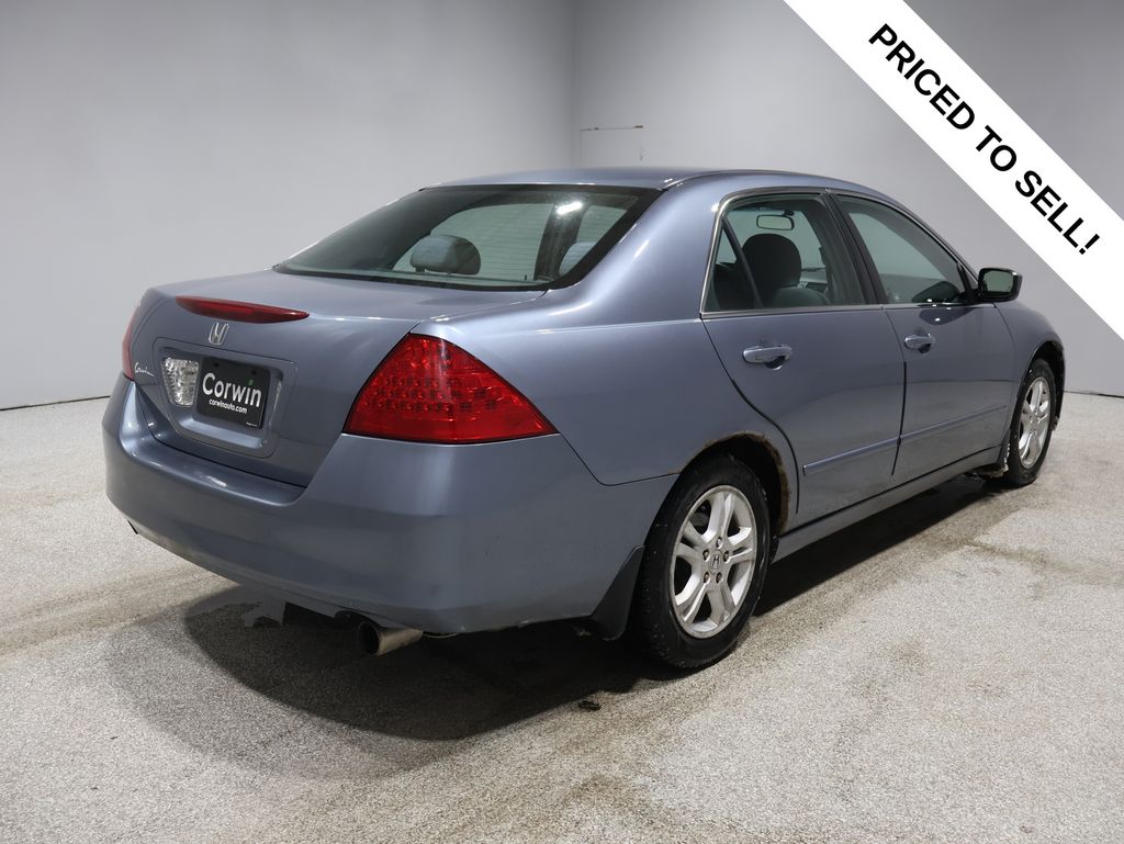 Used 2007 Honda Accord SE with VIN 1HGCM55367A107335 for sale in Fargo, ND