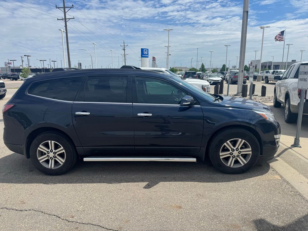 Used 2016 Chevrolet Traverse 2LT with VIN 1GNKRHKD1GJ268192 for sale in Fargo, ND