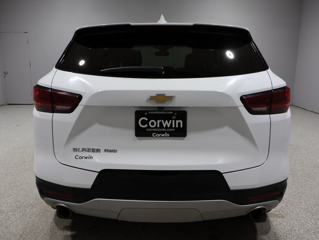 2025 Chevrolet Blazer 2LT photo 3
