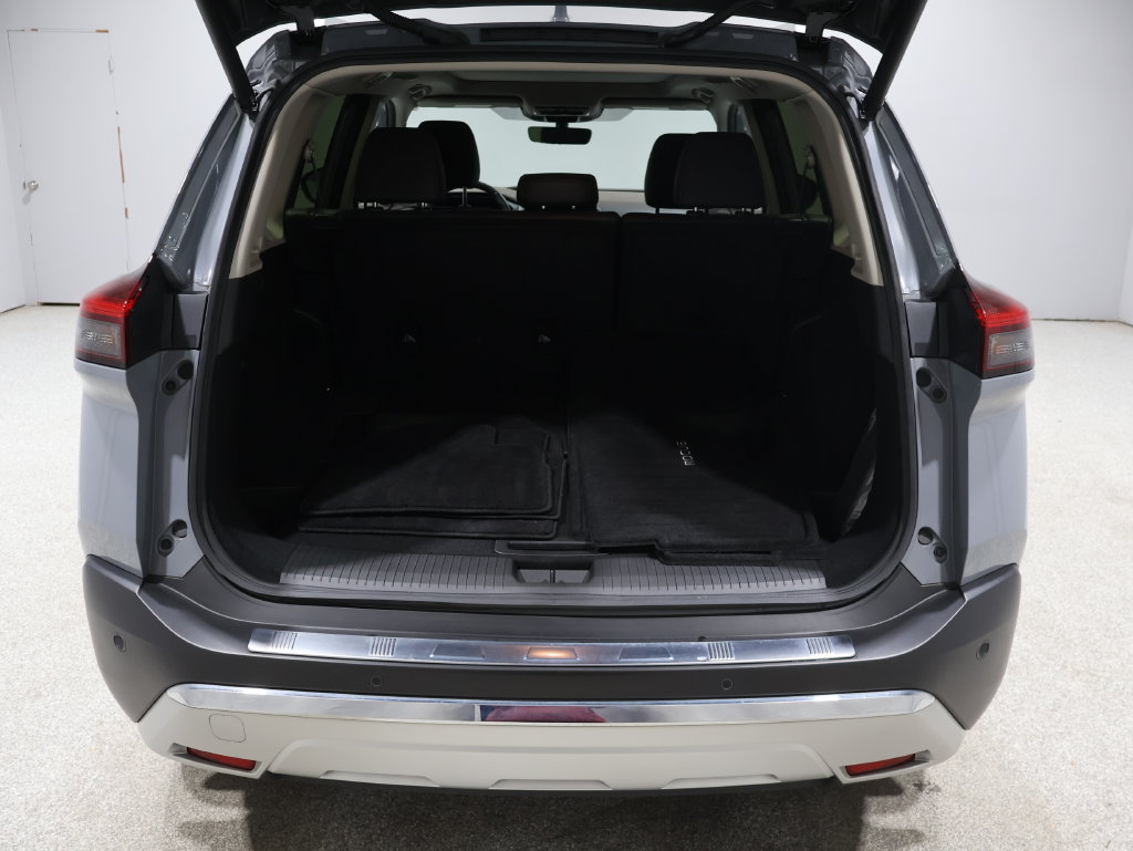 2023 Nissan Rogue Platinum - Photo 18