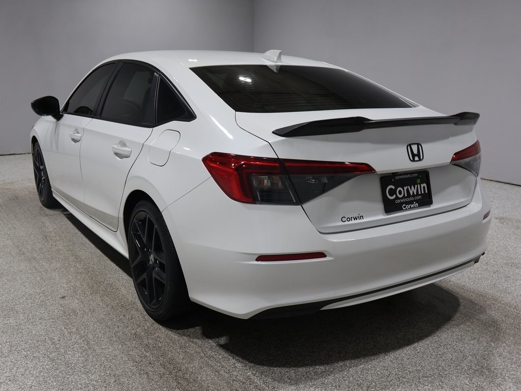 2022 Honda Civic Sport photo 4