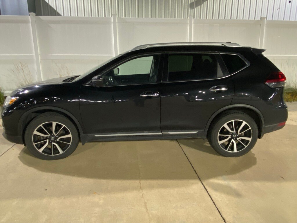 2019 Nissan Rogue SL photo 4