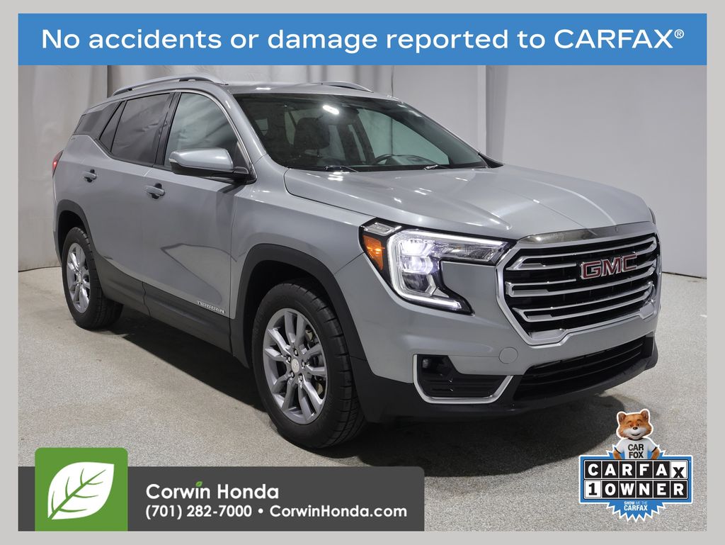 2024 GMC Terrain SLT AWD's photo