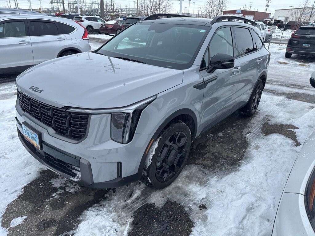 2025 Kia Sorento X-Line EX photo 2