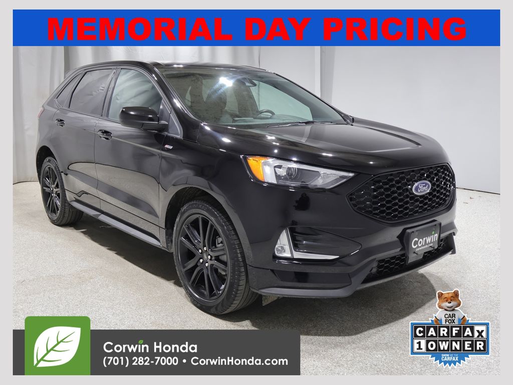 2024 Ford Edge ST-Line AWD's photo