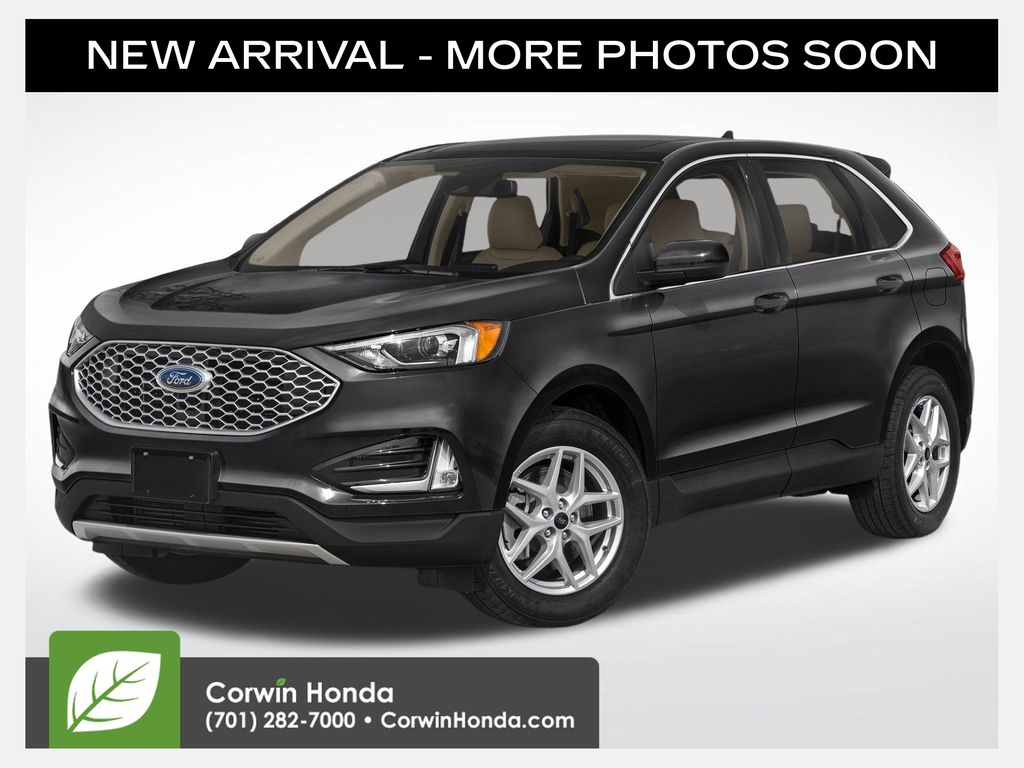 2024 Ford Edge ST-Line AWD's photo