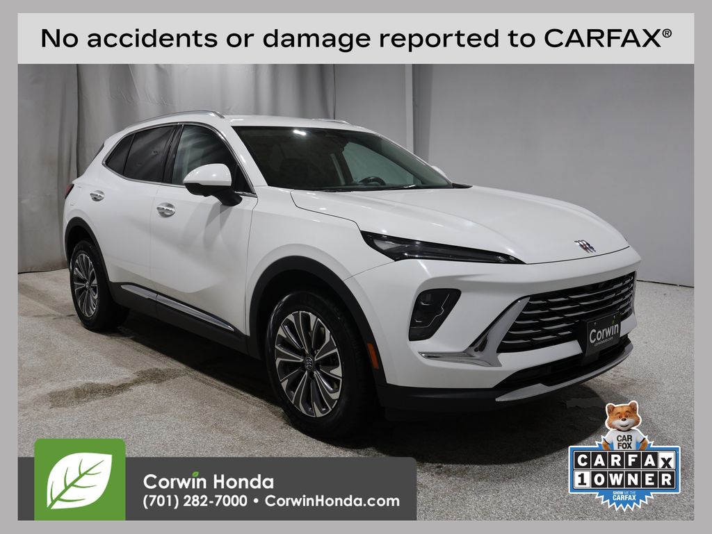 2024 Buick Envision Preferred's photo