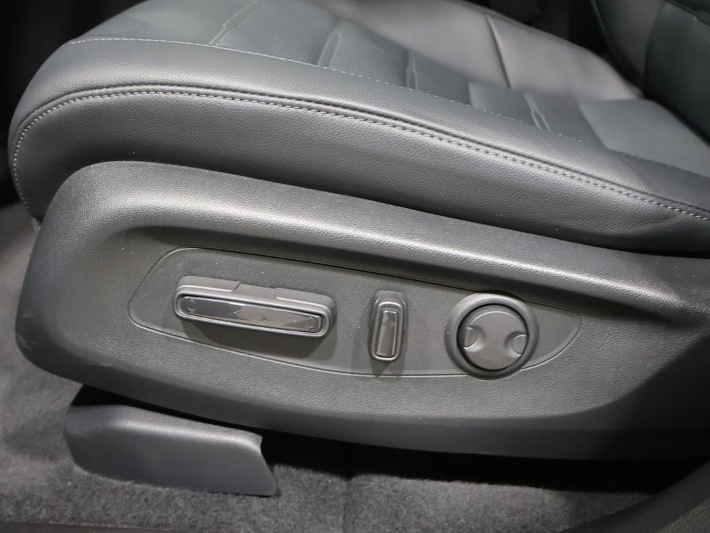2026 Honda CR-V EX-L - Photo 11
