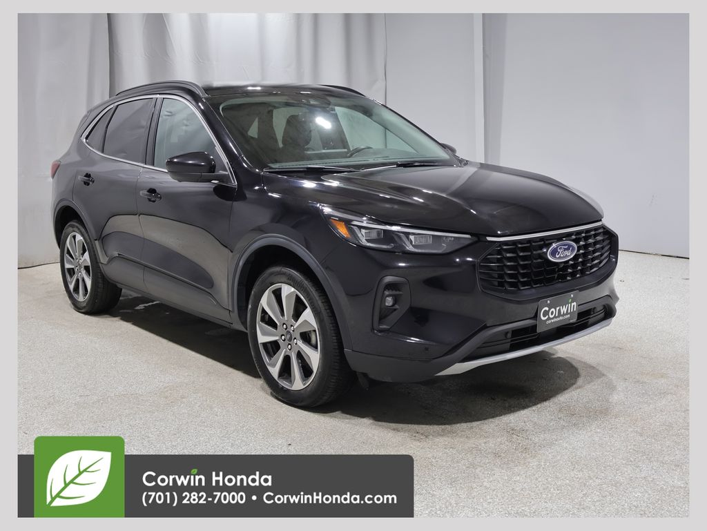 2024 Ford Escape Platinum AWD's photo