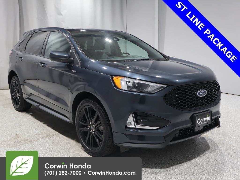 2024 Ford Edge ST-Line's photo