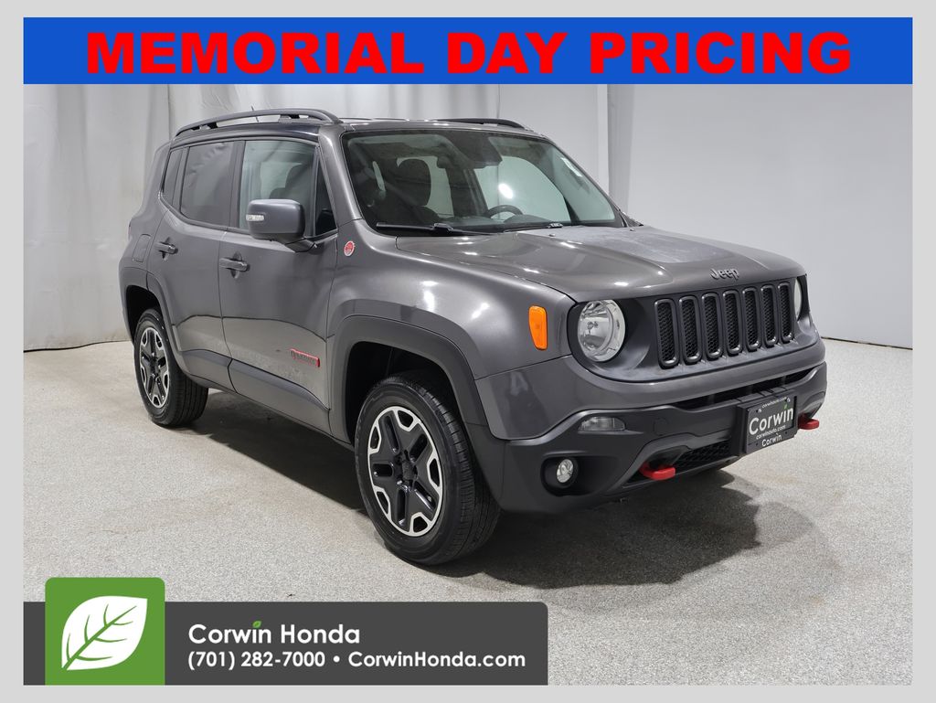 2016 Jeep Renegade Trailhawk 4x4's photo
