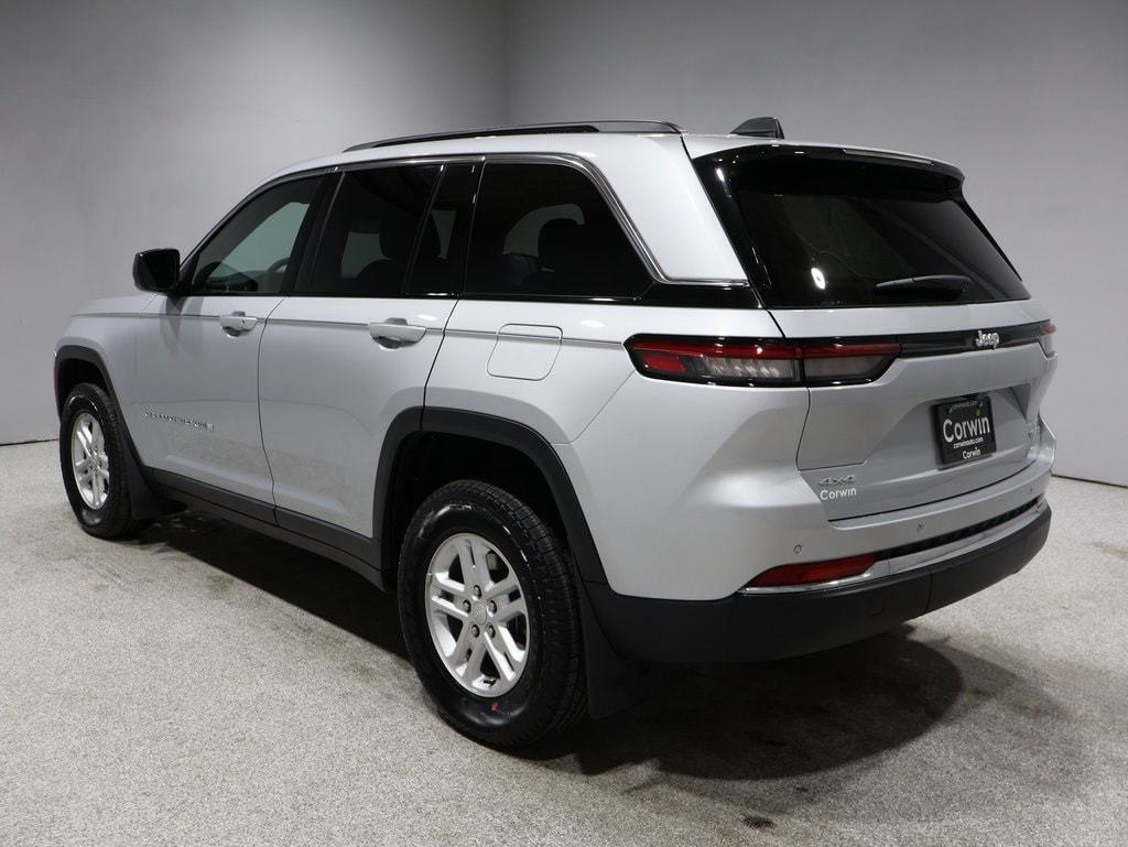 Used 2025 Jeep Grand Cherokee Laredo SUV