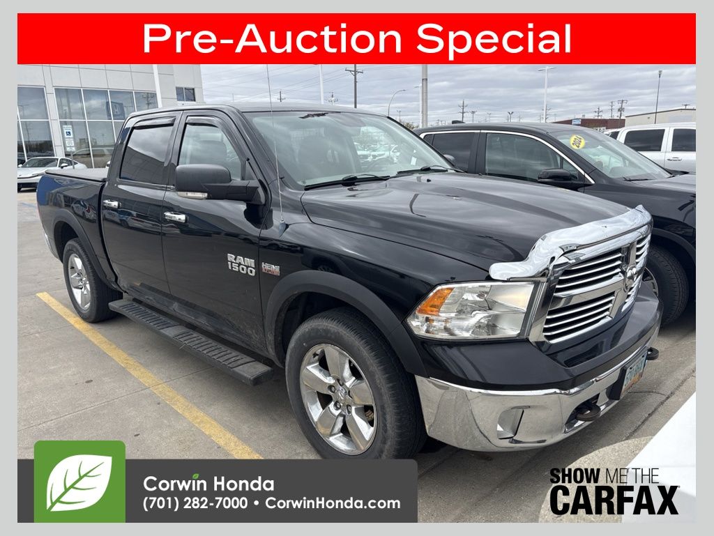 2013 RAM 1500 SLT 4x4 Crew Cab's photo