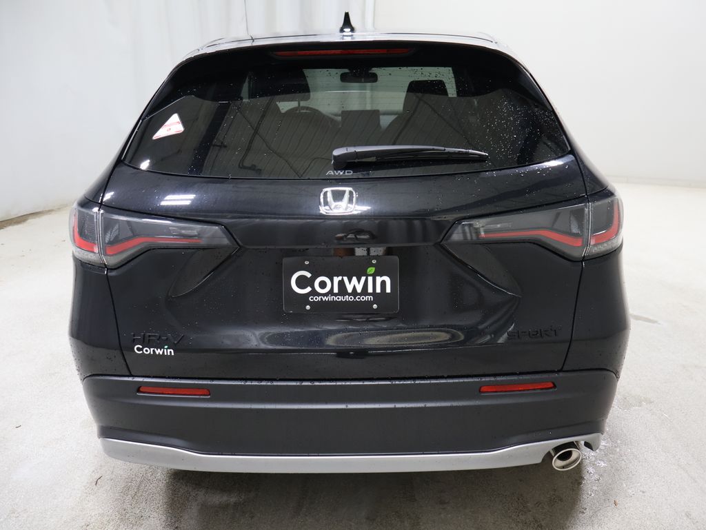 2026 Honda HR-V Sport photo 3