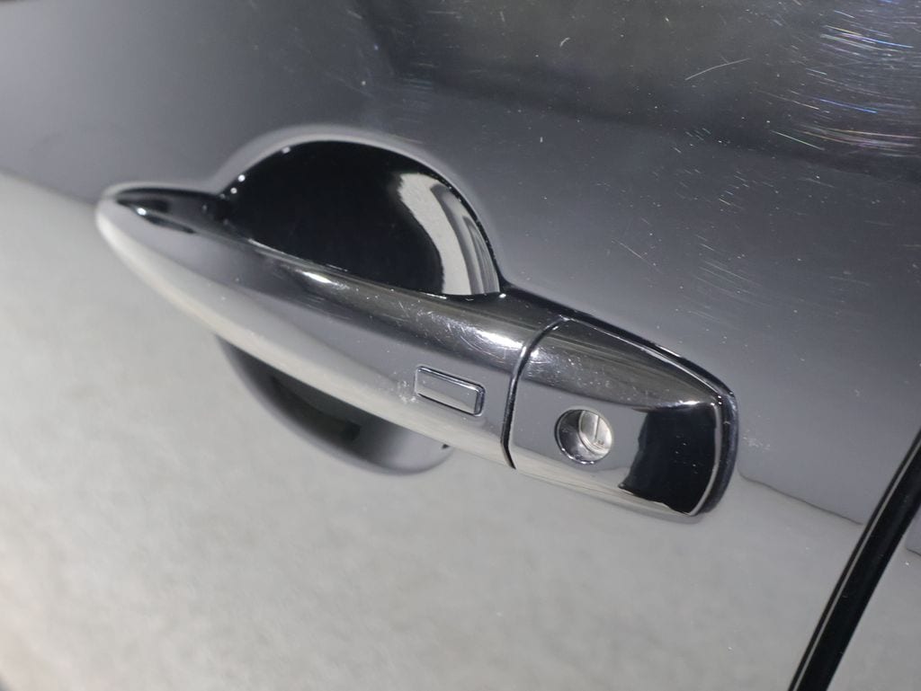 2023 Nissan Rogue SV - Photo 9