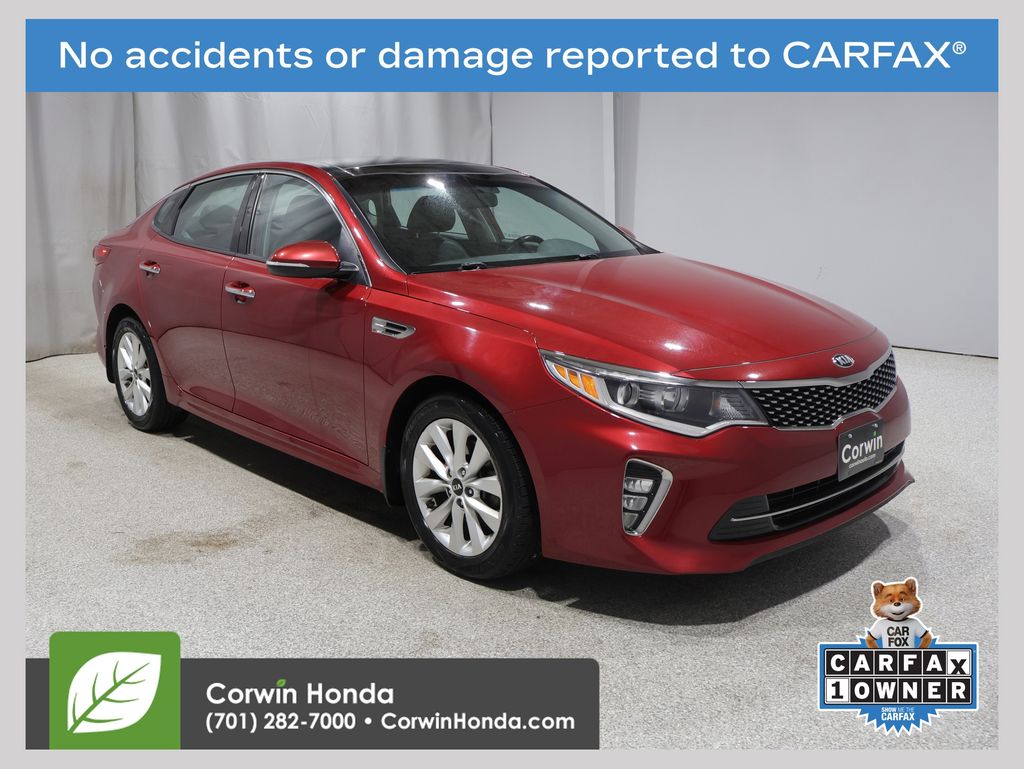 2018 Kia Optima S AT's photo