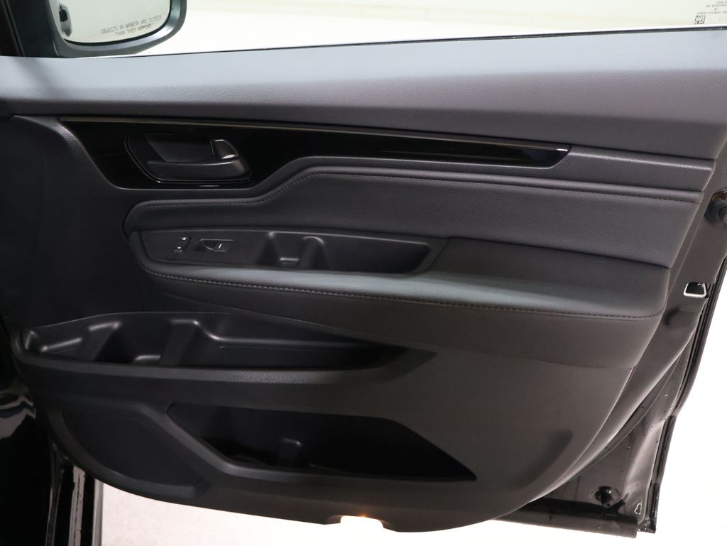 2026 Honda Odyssey Touring - Photo 22